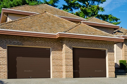 Секционные гаражные ворота Doorhan RSD01 BIW (2800х2200)