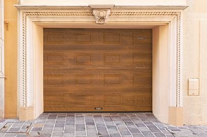 Секционные гаражные ворота Doorhan RSD01BIW-SC (2750х2115)