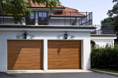 Секционные гаражные ворота Doorhan RSD01 BIW (2000х2600)